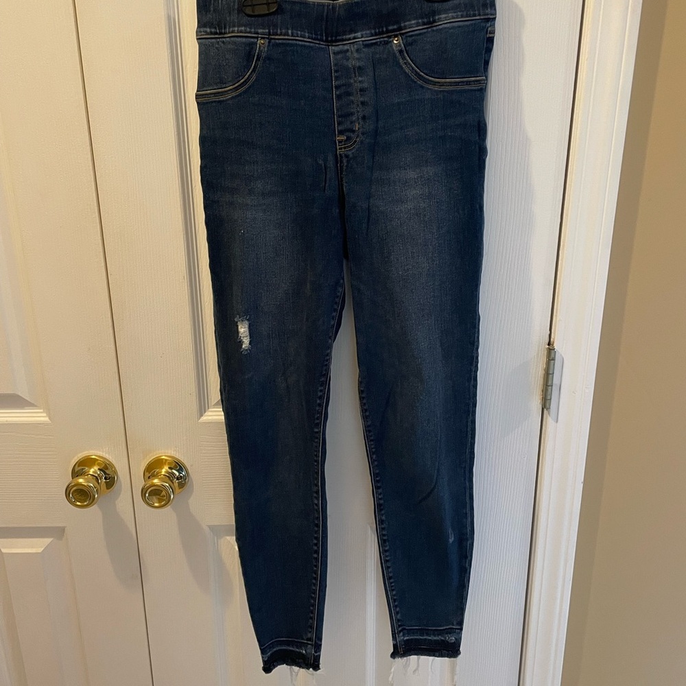 Spanx Skinny Dark Blue Denim Jeans Raw Hem Size Medium’s